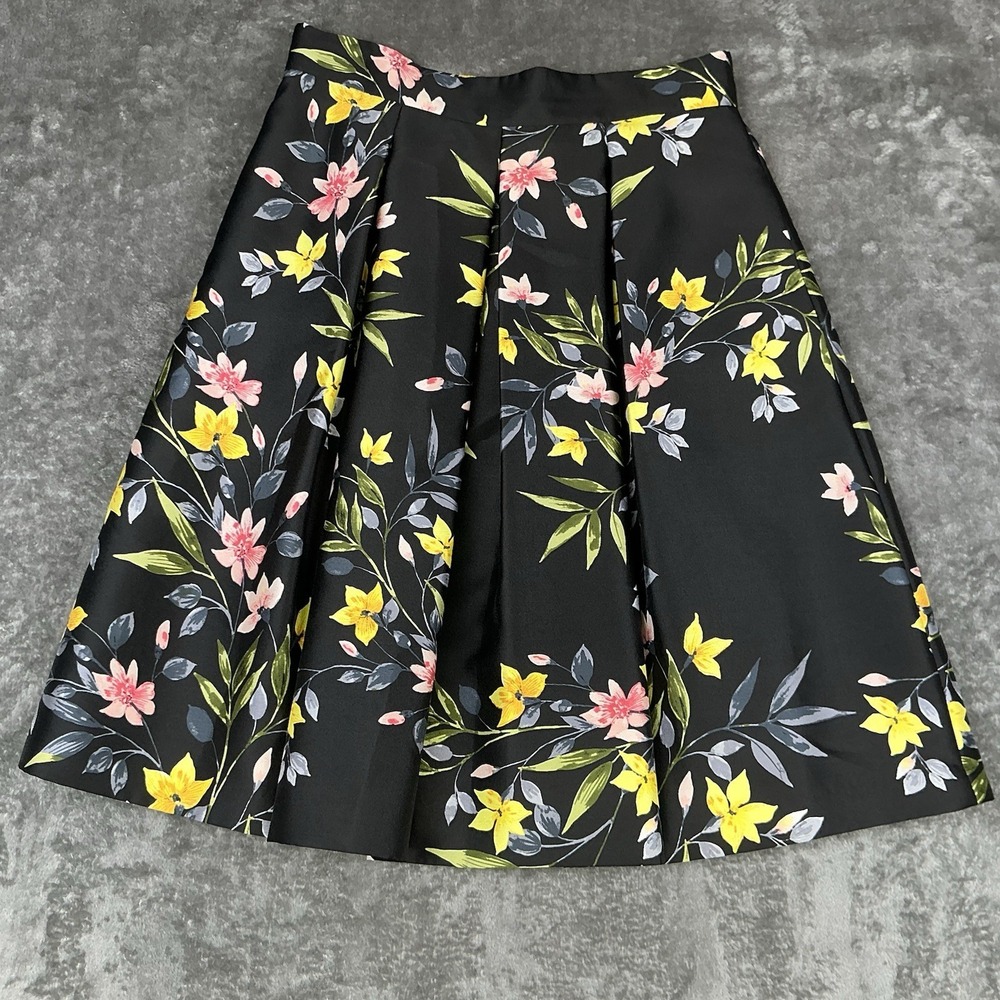 Eliza J Women's Black Pleated Floral MidiBall Circle Pleated Skirt Size 12 EUC
